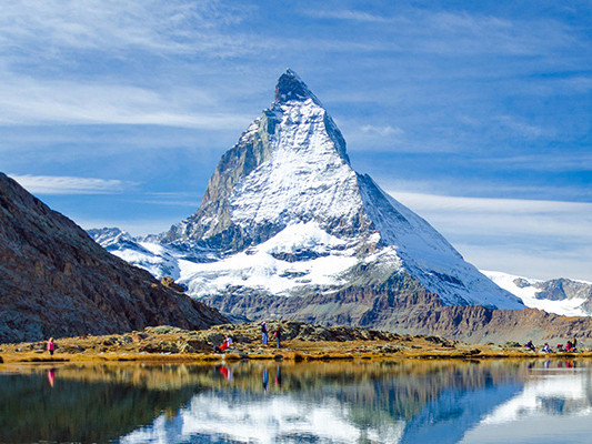Have you long wanted to enjoy the view of the unmistakable Matterhorn? Then you have the opportunity 
