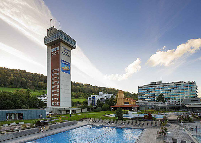Hotels in Aargau Region-Thermal bath Bad Zurzach Even warmer are the springs of the thermal spa in Bad Zurzach in the north